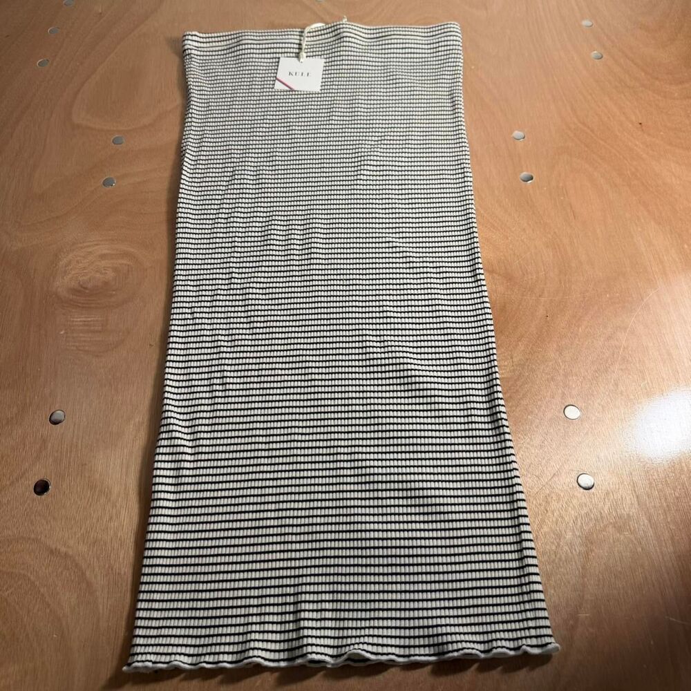 Kule Women's Black and Cream Skirt